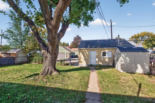 1571 Arlington Avenue E, Saint Paul, MN 55106