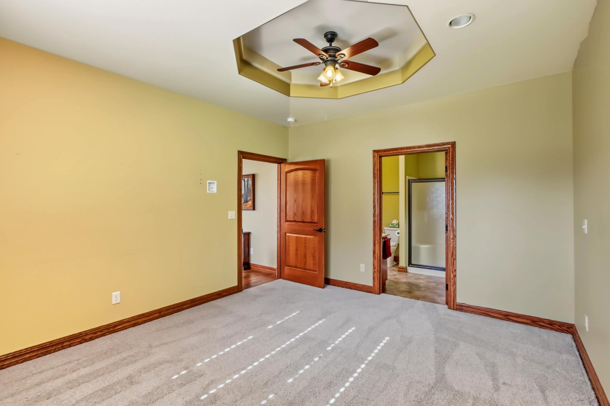 Primary Bedroom1 .jpg