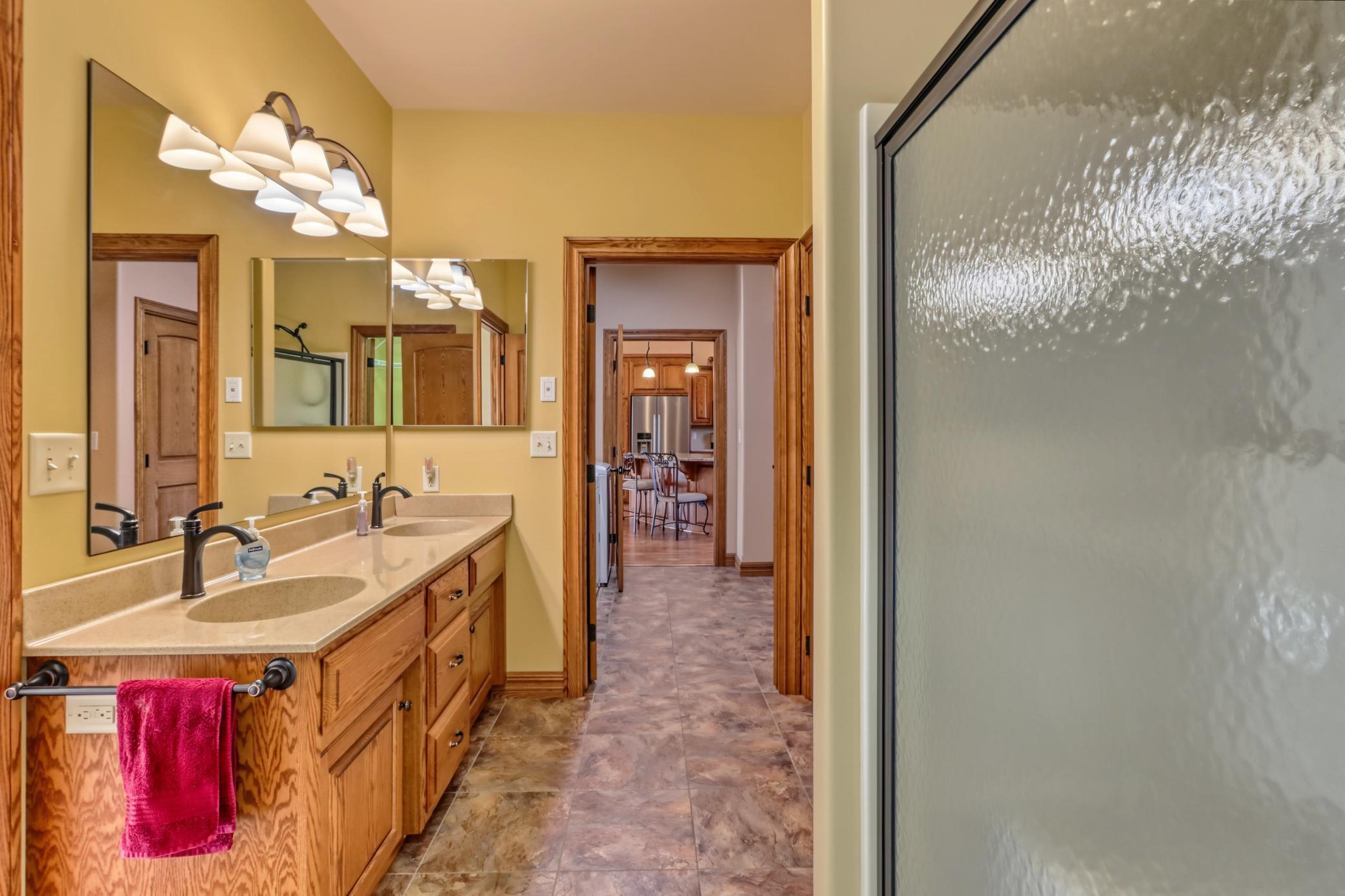 Primary Bathroom1_2 .jpg