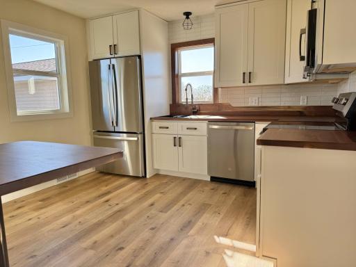18829 Frontage Road, Detroit Lakes, MN 56501