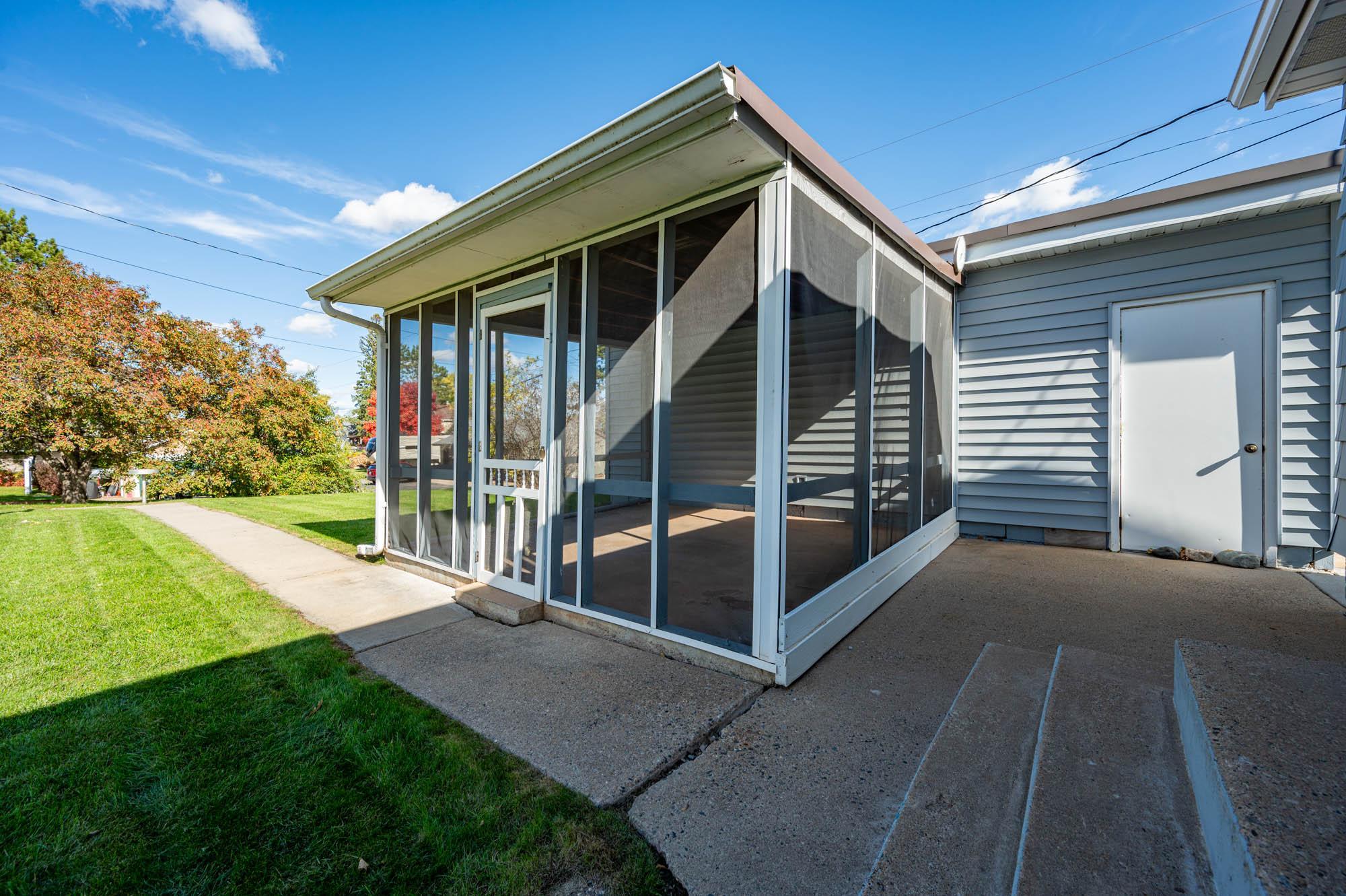 Screen Porch Attached to Garage