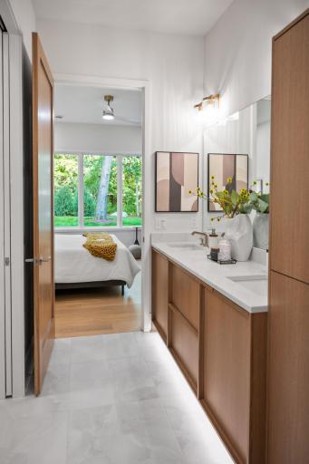 XXX Crestwood Terrace, Eden Prairie, MN 55347