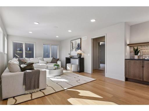 XXX Crestwood Terrace, Eden Prairie, MN 55347