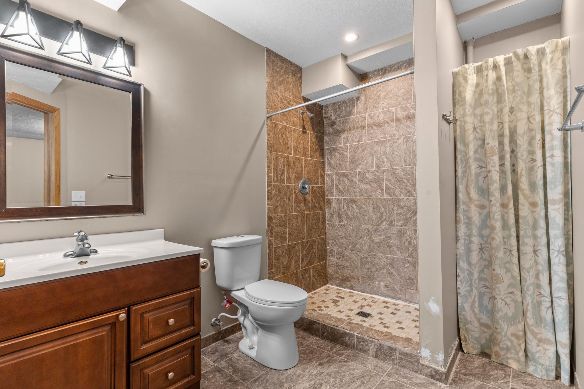 Basement 3/4 Bath