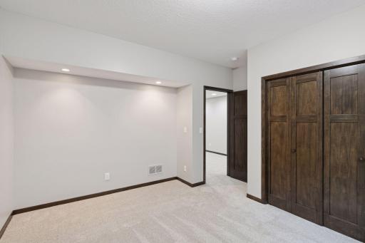 14246 Garden Way N, Hugo, MN 55038