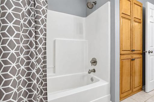 2995 Bobcat Trail NW, Prior Lake, MN 55372