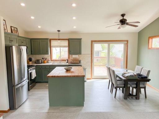936 Ivy Hills Road, Belle Plaine, MN 56011