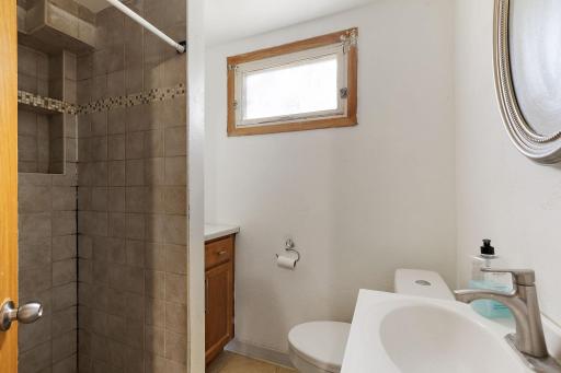 6924 Scott Avenue N, Brooklyn Center, MN 55429