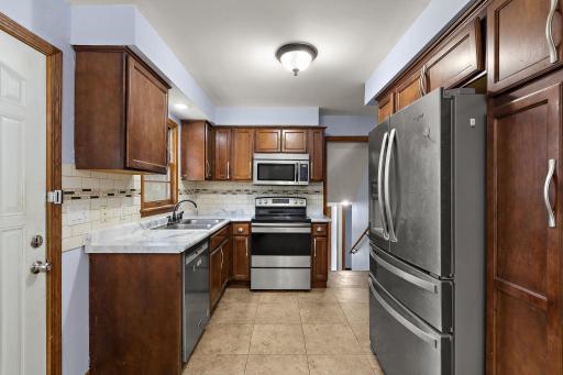 6924 Scott Avenue N, Brooklyn Center, MN 55429