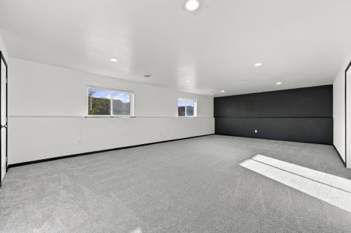 3053 38th Avenue S, Moorhead, MN 56560