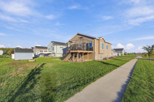 3053 38th Avenue S, Moorhead, MN 56560