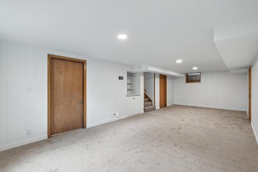3620 Sumter Avenue S, Saint Louis Park, MN 55426