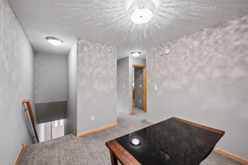 8409 Townsend Drive, Eden Prairie, MN 55344