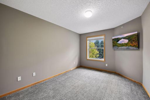 8409 Townsend Drive, Eden Prairie, MN 55344