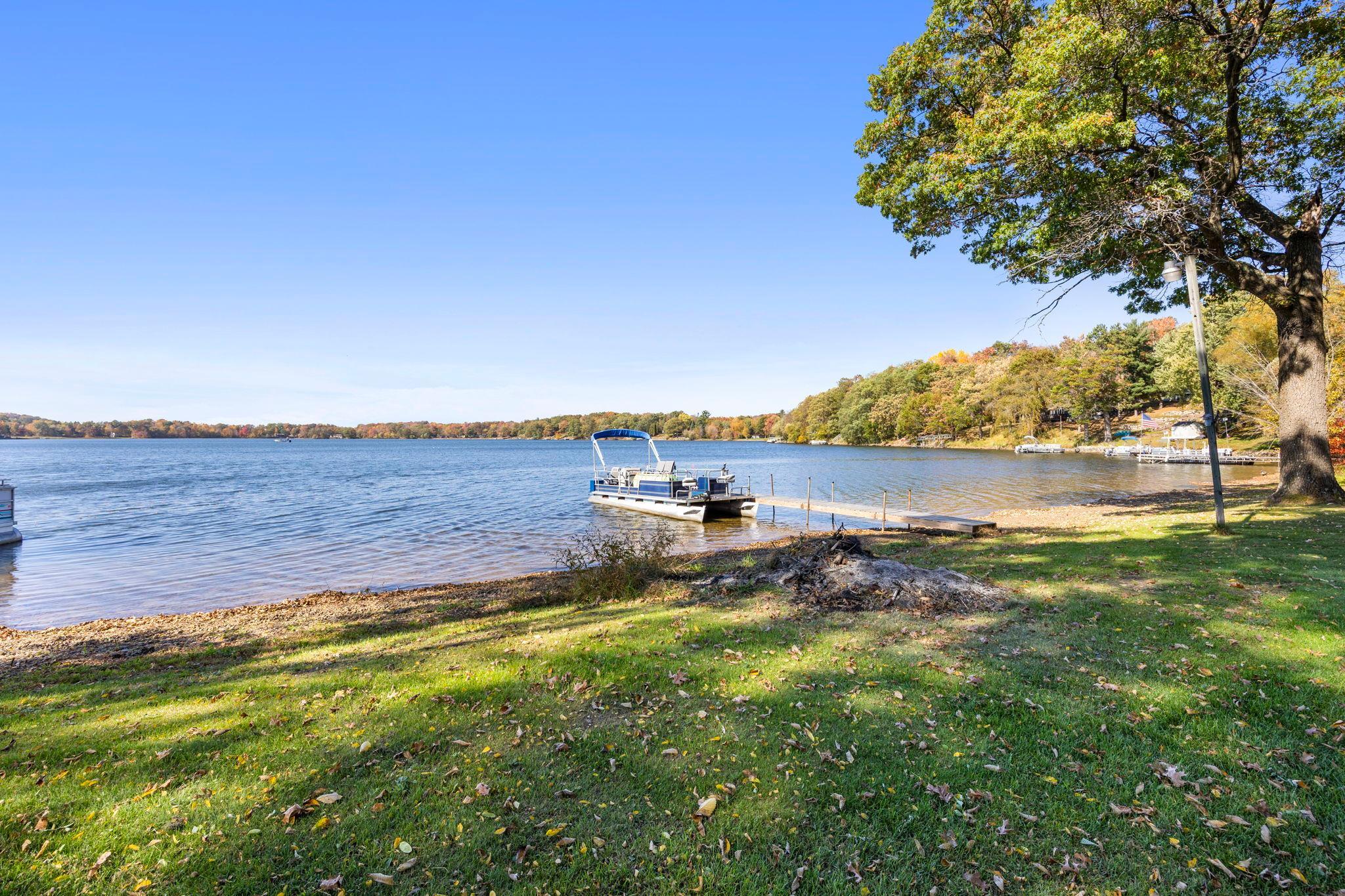 Level yard to the lake