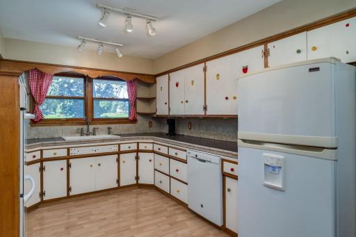 605 N Market Street, Janesville, MN 56048