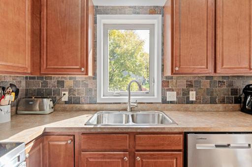 940 Firethorne Trail, Jordan, MN 55352