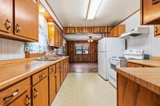 135 S 3rd Street, Hanley Falls, MN 56245