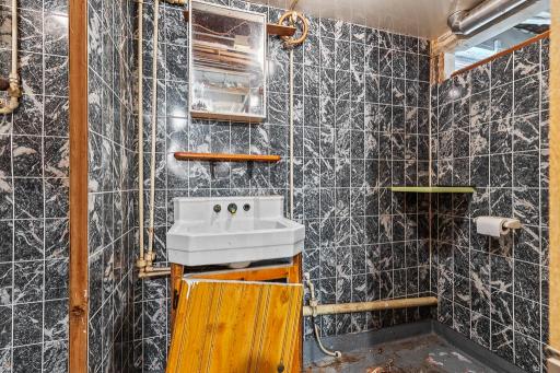 Ready for you to transform to a 3/4 bath if needed