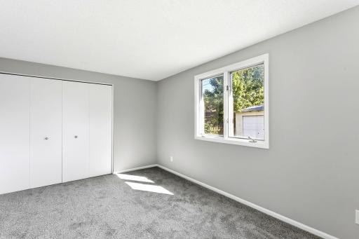 1530 Selby Avenue, Saint Paul, MN 55104