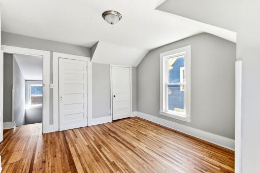 1530 Selby Avenue, Saint Paul, MN 55104