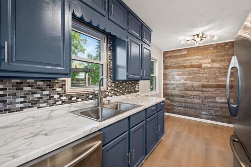 2057 Sherwood Avenue, Saint Paul, MN 55119