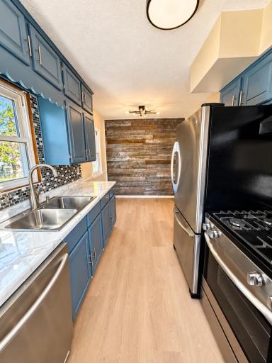 2057 Sherwood Avenue, Saint Paul, MN 55119