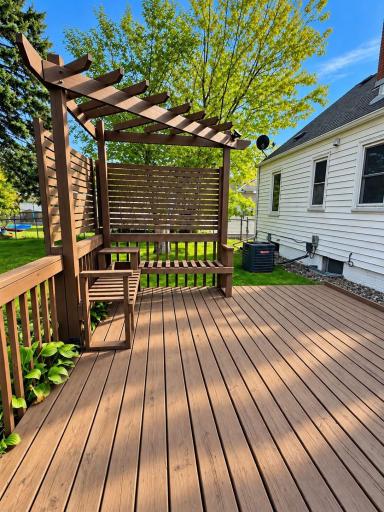 2057 Sherwood Avenue, Saint Paul, MN 55119