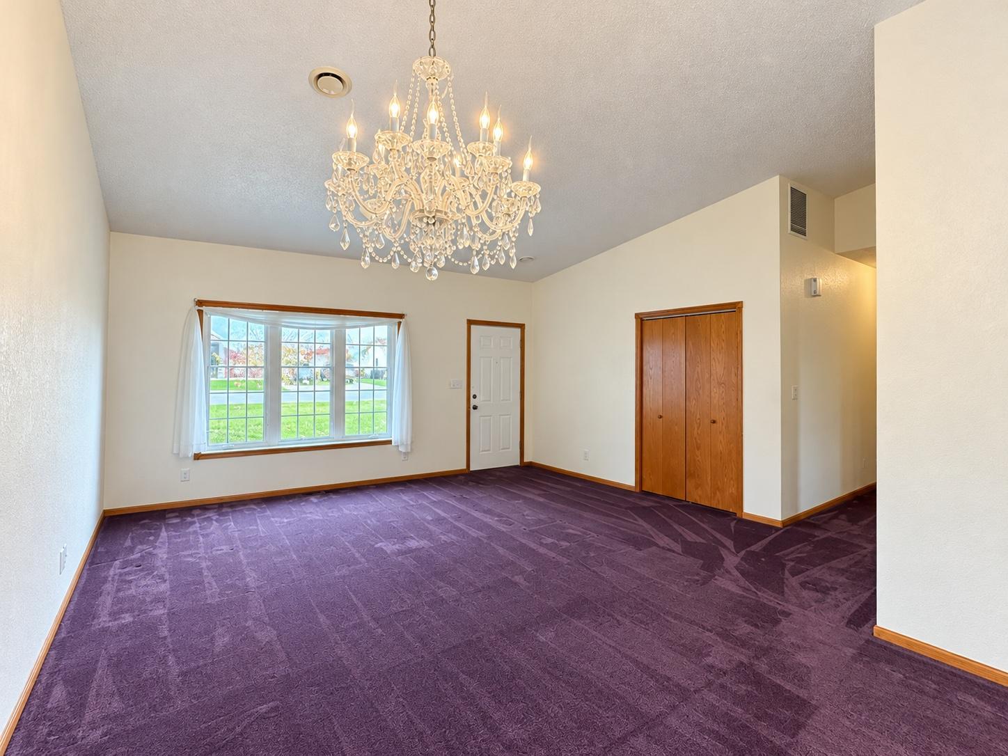9 Living Room 2.jpg