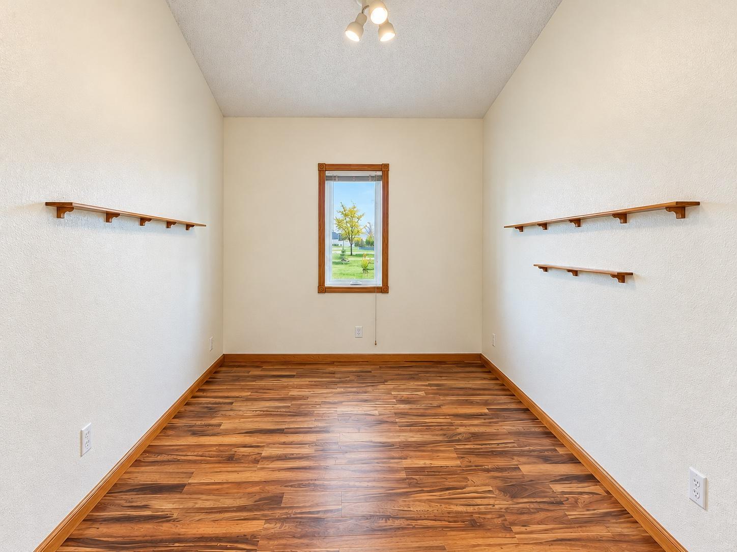 11 Bedroom 1.jpg