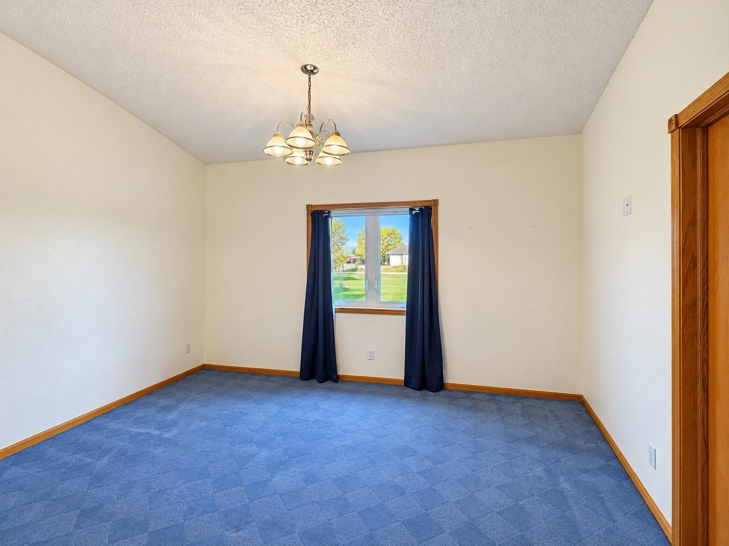 13 Primary Bedroom.jpg