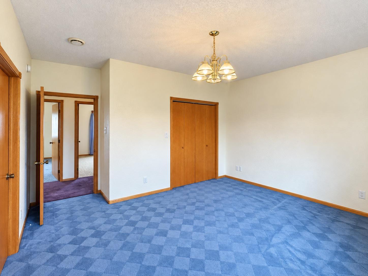 14 Primary Bedroom 1.jpg
