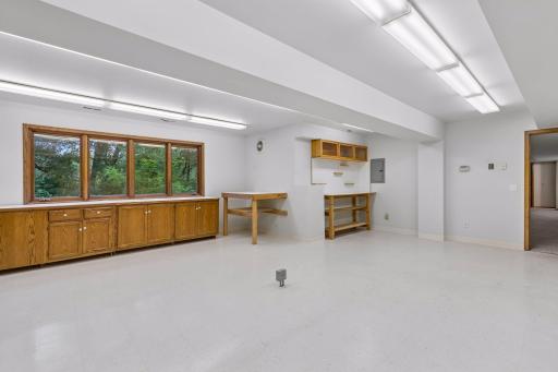12708 Diamond Drive, Burnsville, MN 55337
