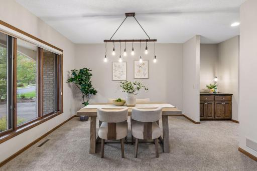 12708 Diamond Drive, Burnsville, MN 55337