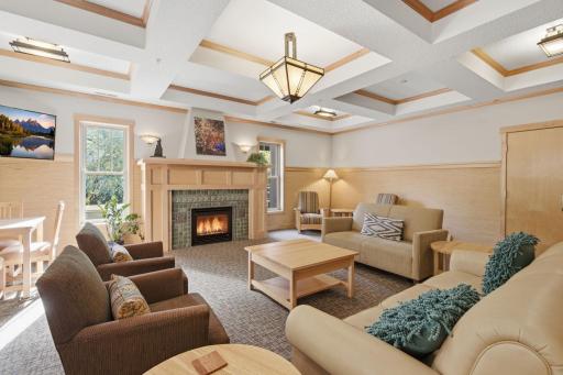42-web-or-mls-2201_Village_Ln_Bloomingtron_MN_042.jpg