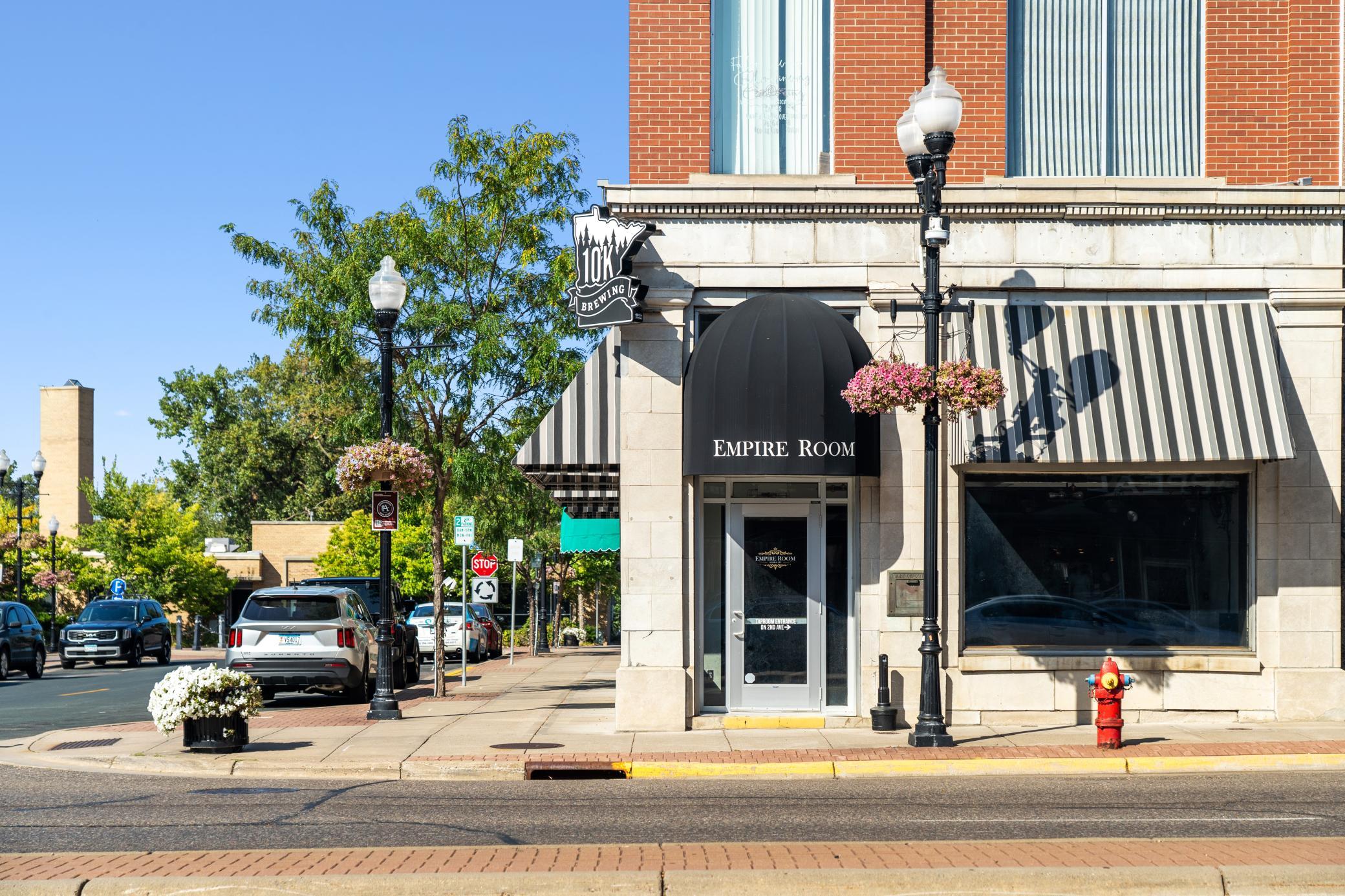 Just 4 miles from Parkside, the city of Anoka is rich with history, beautiful parks, and flowing rivers. The downtown is filled with quaint shops, services, and restaurants.