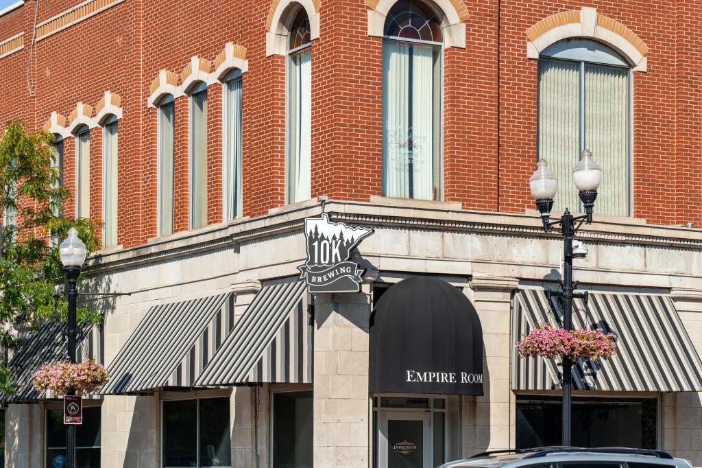 Anoka has history dating back to the late 1840s, you can feel the history as you walk the streets of this old river town. Known as the Halloween capital of the world, Anoka was the first city in the US to put on a Halloween Celebration.