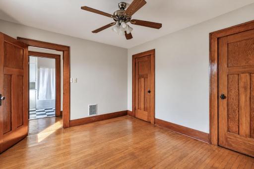214 Broadway Street, Hanska, MN 56041