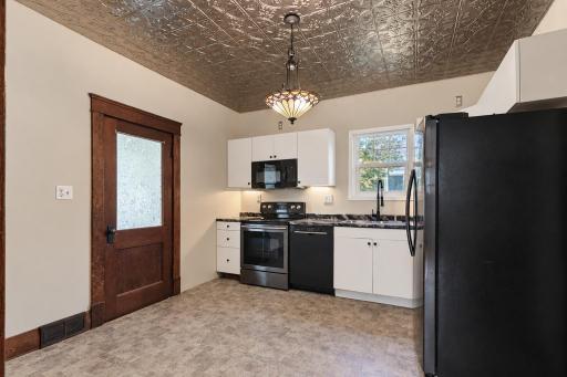 214 Broadway Street, Hanska, MN 56041