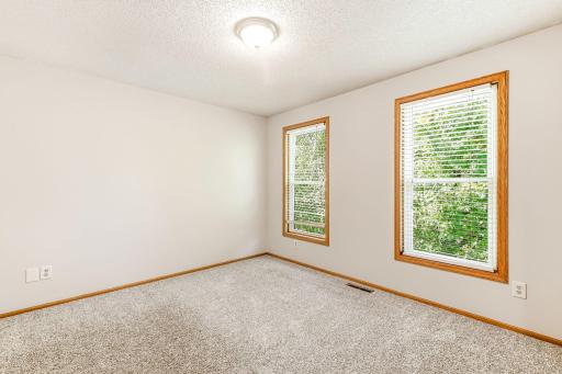 8848 Everest Lane N, Maple Grove, MN 55311
