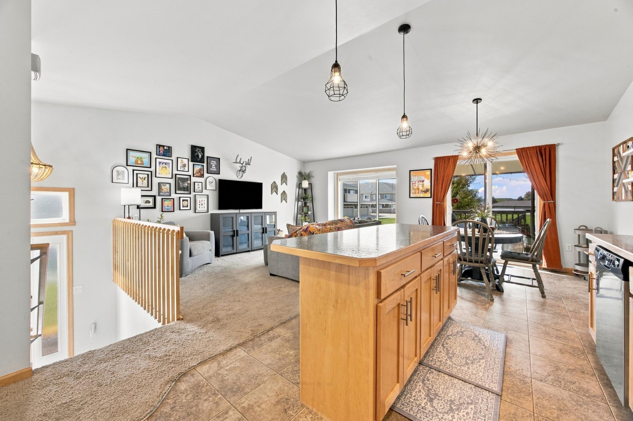 Kitchen/Living Room