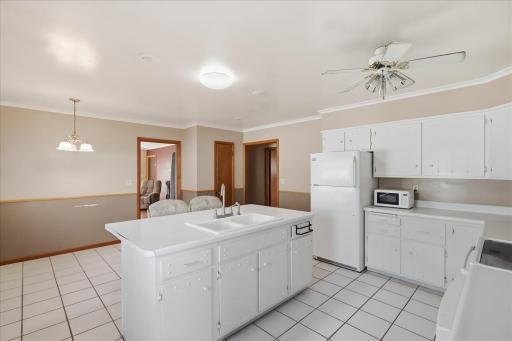 913 9th Street S, Virginia, MN 55792