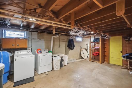 913 9th Street S, Virginia, MN 55792