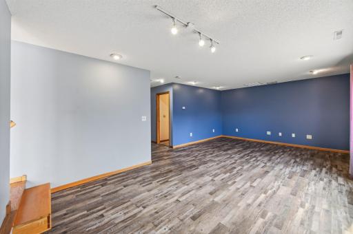 12628 Dutch Court, Apple Valley, MN 55124