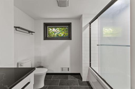 Vivid Spaces_8320 Penn Ave S_027.JPG