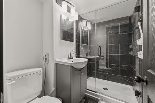 Vivid Spaces_8320 Penn Ave S_035.JPG