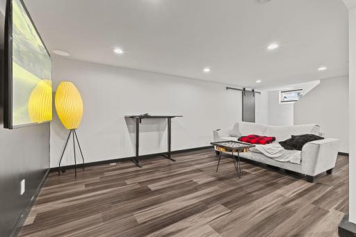 Vivid Spaces_8320 Penn Ave S_032.JPG