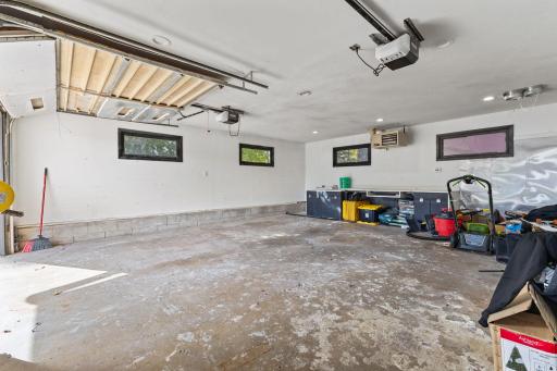 Vivid Spaces_8320 Penn Ave S_038.JPG