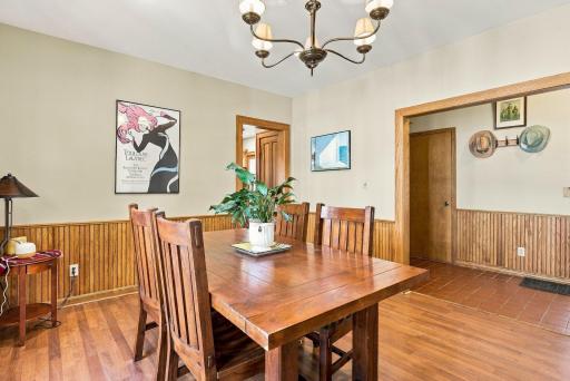 212 6th Street E, Northfield, MN 55057