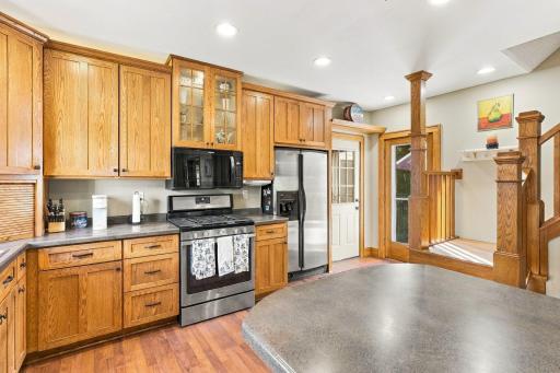 212 6th Street E, Northfield, MN 55057